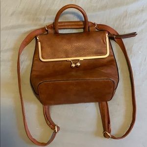 Back pack / crossover